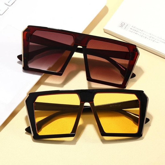 2FOR$30BRAND NEW TRANSPARENT LENS  GOLD FLAT TOP FRAME SUNGLASSES +… - Picture 4 of 5